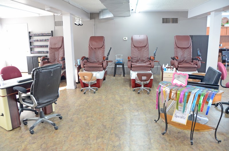 Merle Norman Studio & Wellness Spa, beauty salon in Anderson, IN, photo 3 of 9